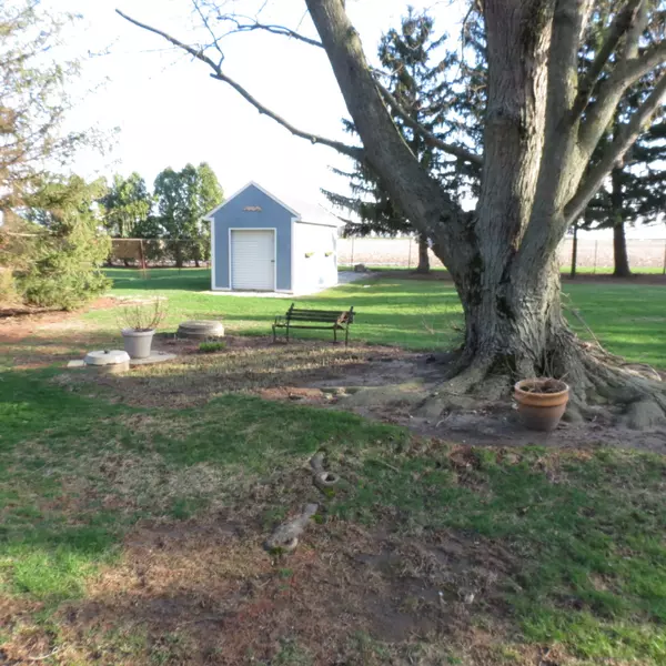 Grant Park, IL 60940,10902 E French ST