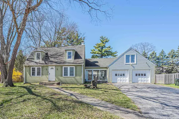 108 S MAPLE LN, Prospect Heights, IL 60070