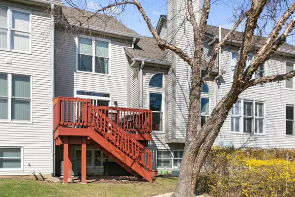 Naperville, IL 60565,1550 Treeline CT