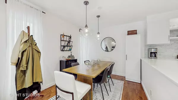 Chicago, IL 60622,1341 N Wolcott AVE #A