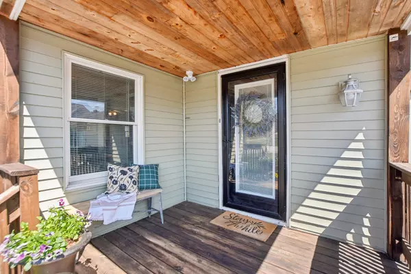 Winfield, IL 60190,0S751 East ST S