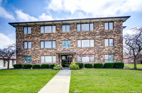 7515 Tiffany DR #2W,  Orland Park,  IL 60462