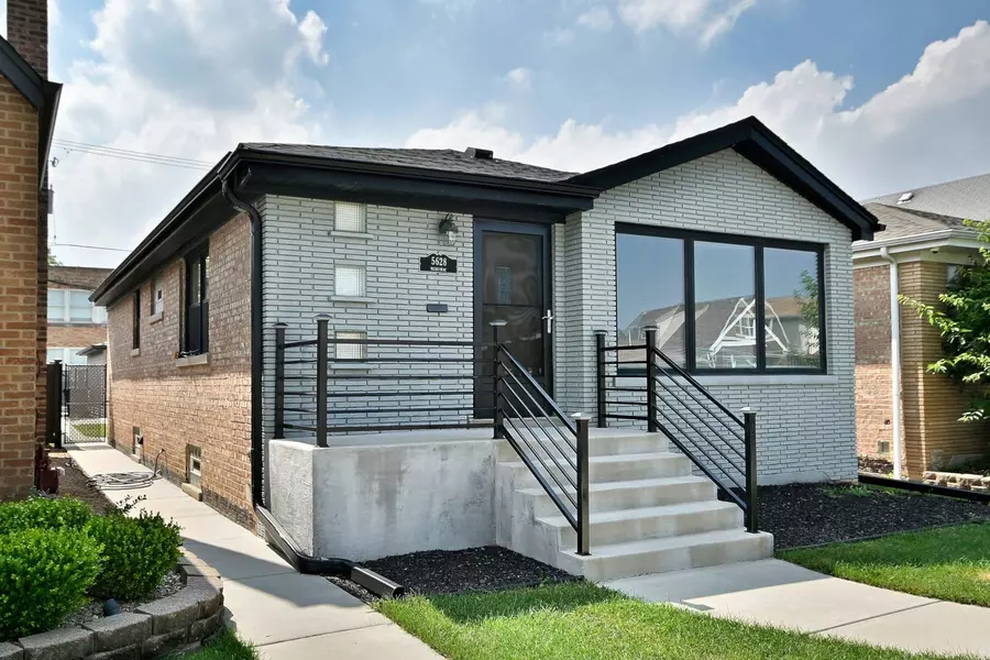 5628 S Merrimac AVE, Chicago, IL 60638