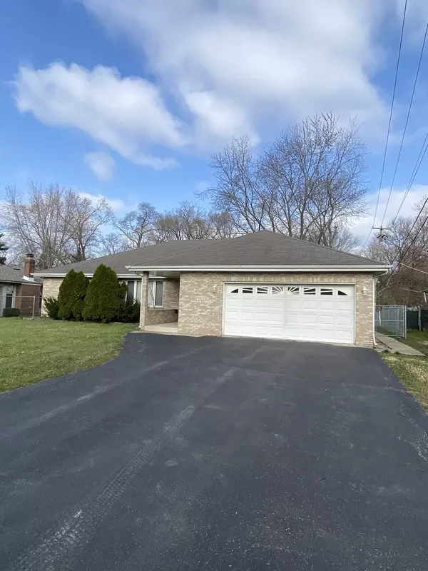 East Hazel Crest, IL 60429,17413 Center AVE