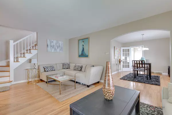 Broadview, IL 60155,2320 S 22nd AVE