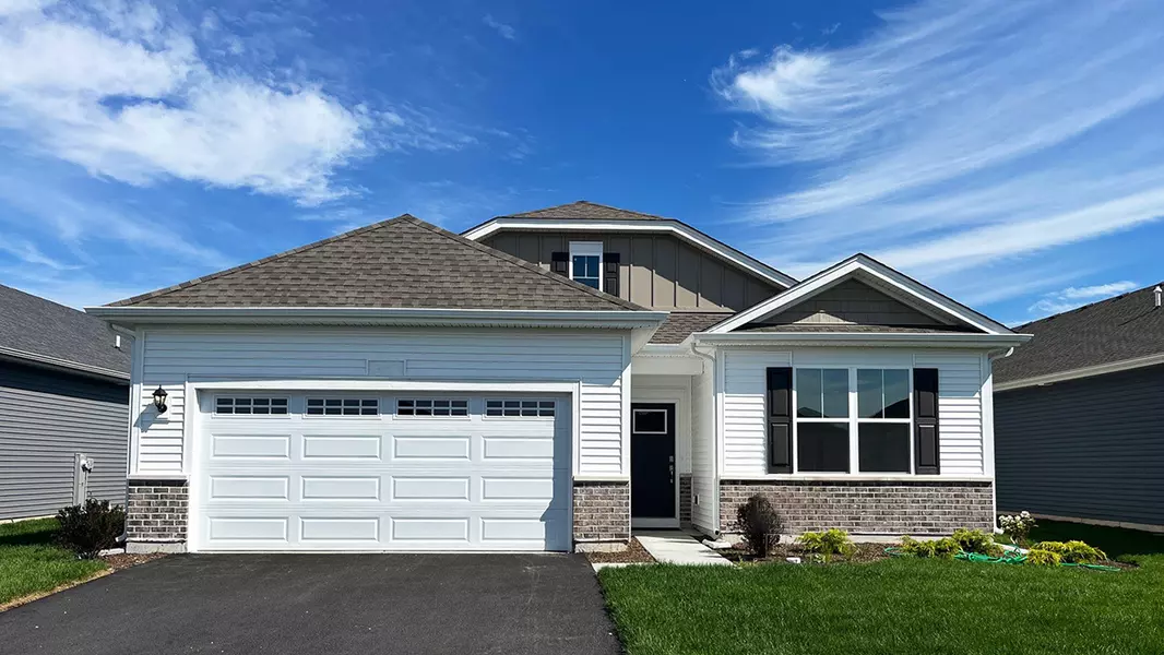 840 Mesa LN, Pingree Grove, IL 60140