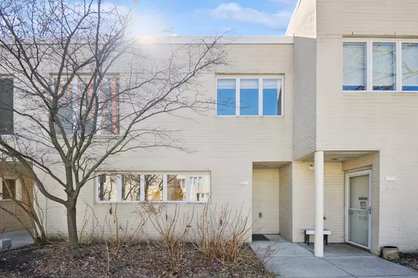 1076 S Plymouth CT #4D, Chicago, IL 60605