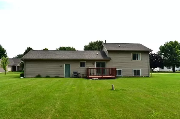 Rock Falls, IL 61071,424 Meadow Lark LN
