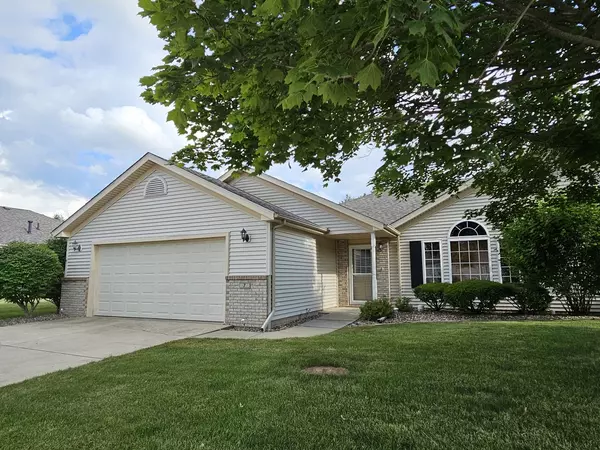 7 Crosswinds CT #0, Bloomington, IL 61704