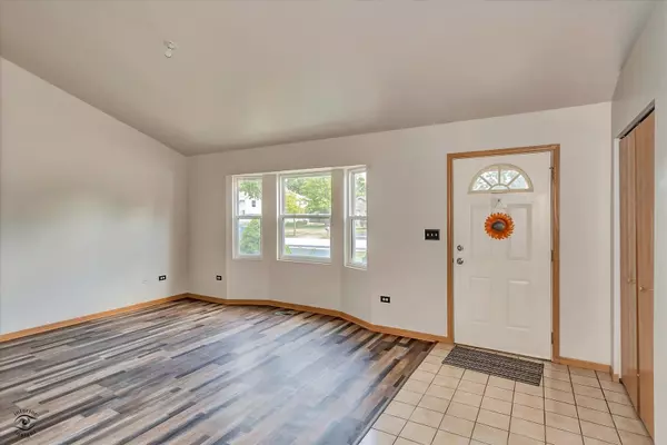 Elwood, IL 60421,885 Redwood DR