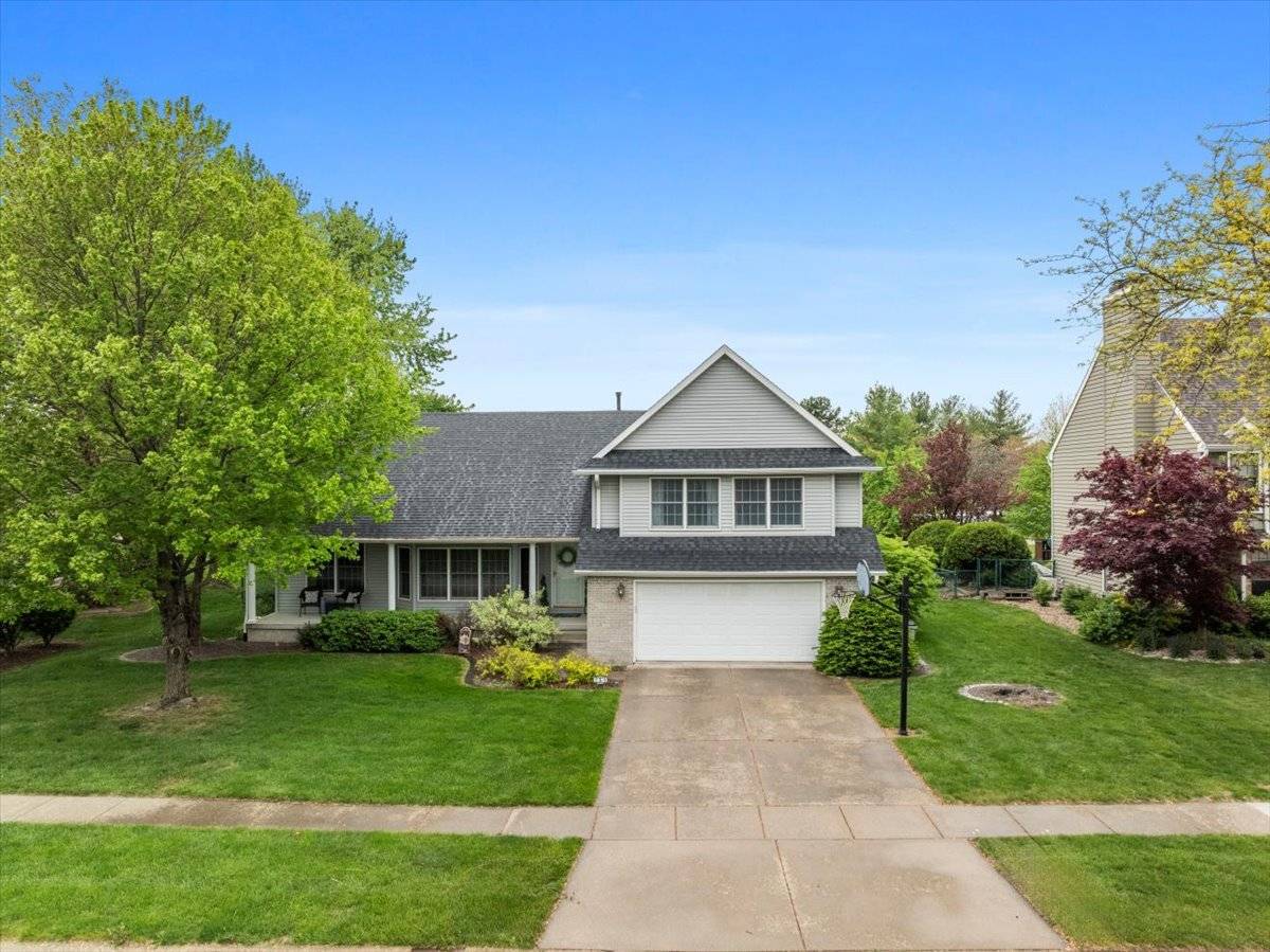 Forsyth, IL 62535,755 Christopher DR