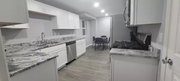 Antioch, IL 60002,42310 N Woodbine AVE