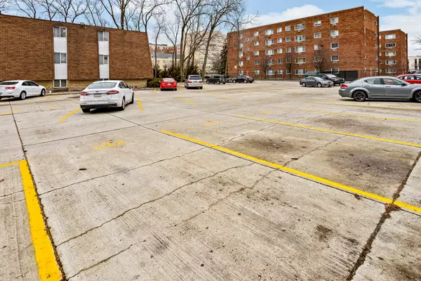 Joliet, IL 60435,216 Madison ST #1A