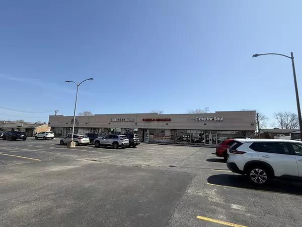 Des Plaines, IL 60016,1175-91 Elmhurst RD