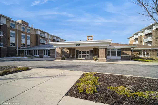 2150 Founders DR #247, Northbrook, IL 60062