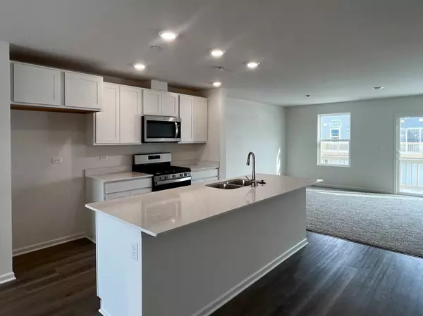 Bartlett, IL 60103,1261 Foxglove DR