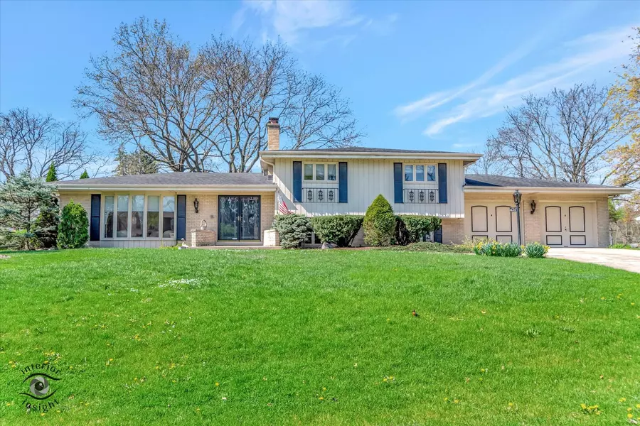 8620 Washington ST, Downers Grove, IL 60516