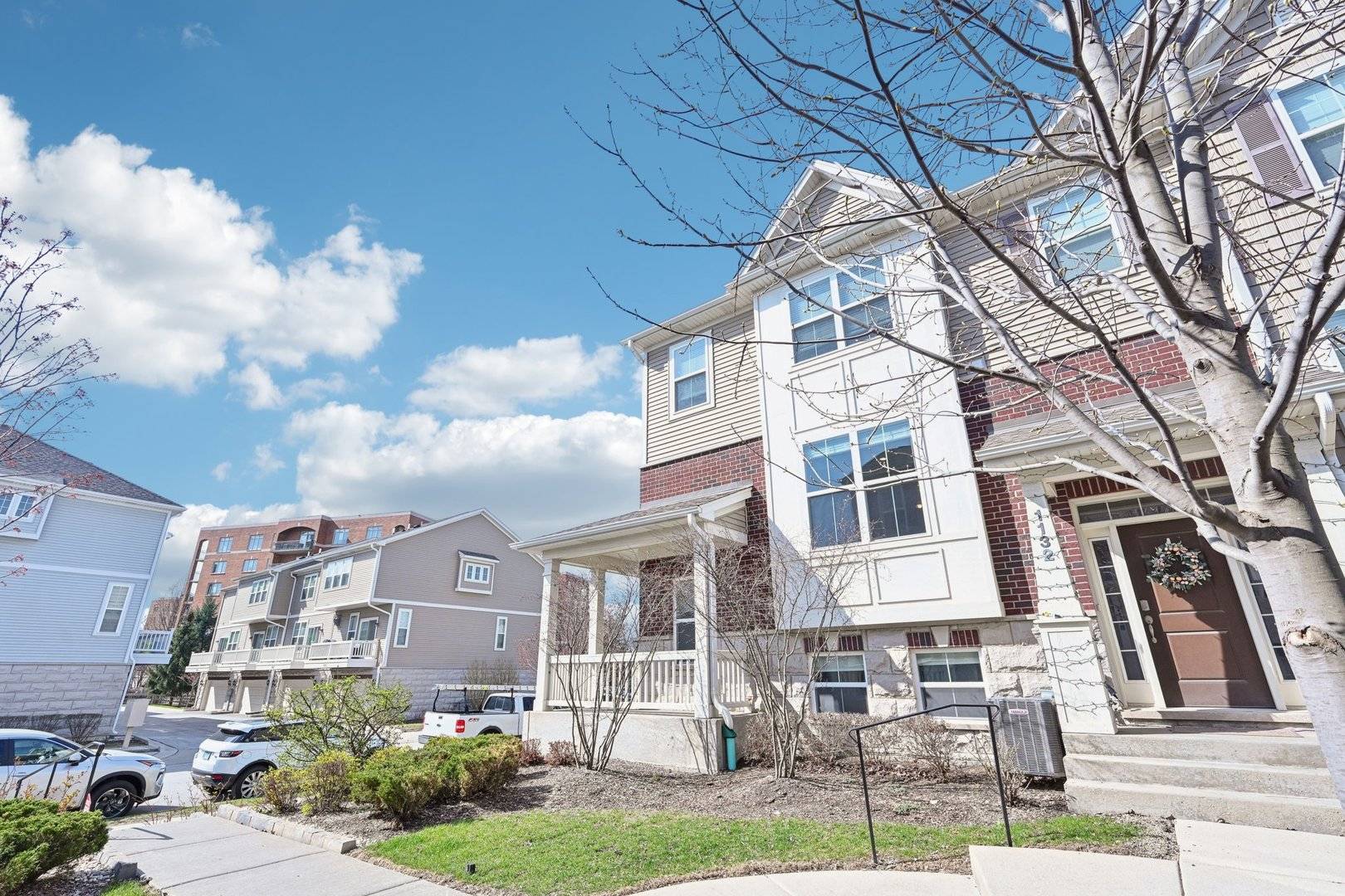 1130 Evergreen AVE, Des Plaines, IL 60016