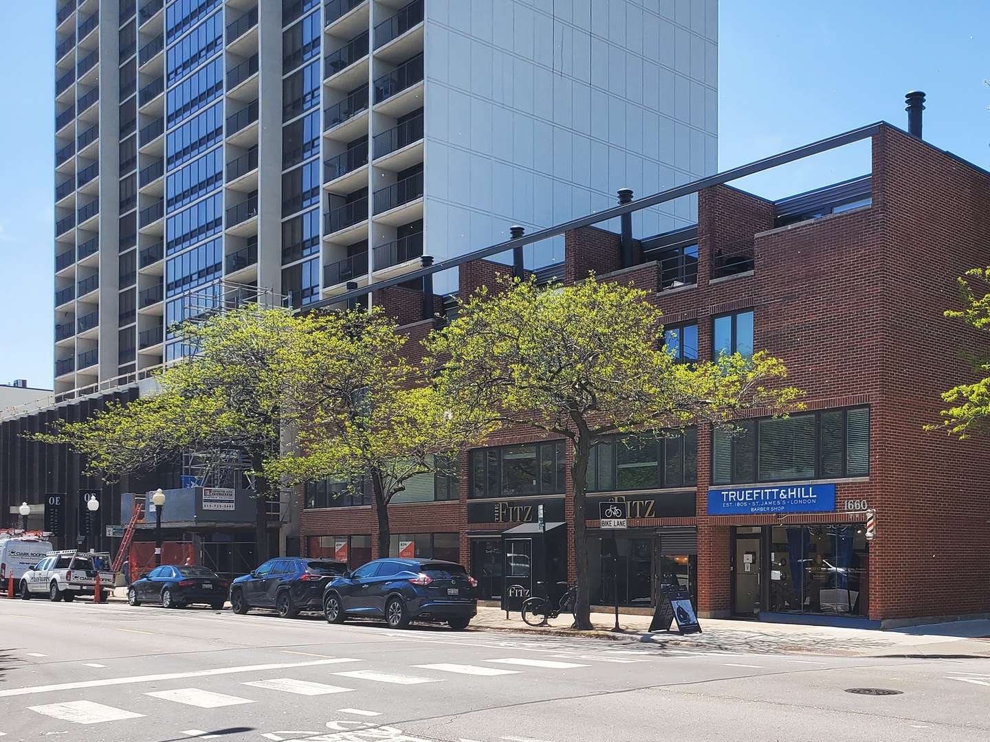 Chicago, IL 60614,1650 N Wells ST