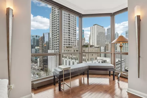 Chicago, IL 60611,21 E Huron ST #1404