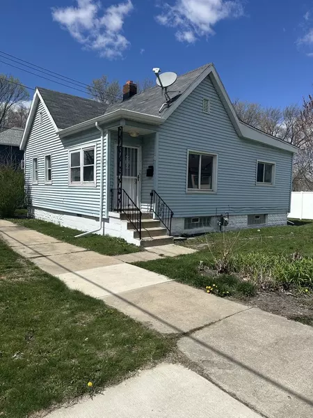 367 E Locust ST, Kankakee, IL 60901