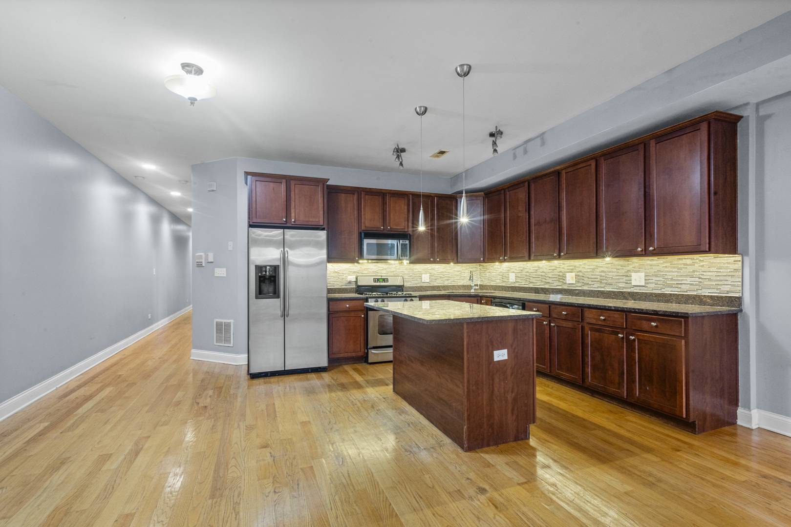 Chicago, IL 60653,4532 S Indiana AVE #2N