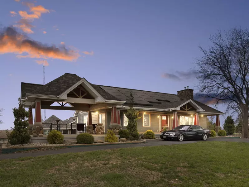 5265 E 4000 N RD, Bourbonnais, IL 60914