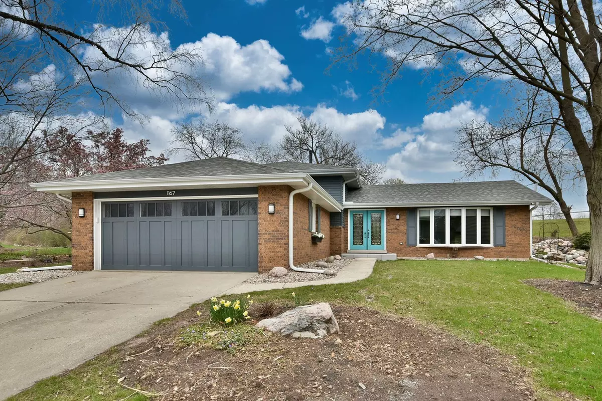 Naperville, IL 60540,1167 Timberlane CT