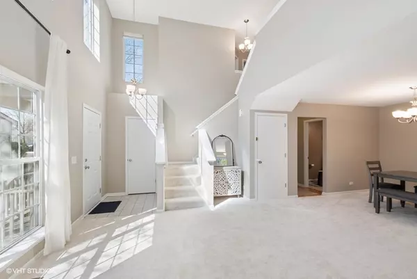 Woodridge, IL 60517,3252 Foxridge CT