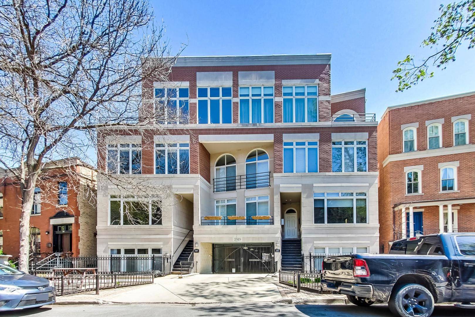 2919 N Burling ST #F, Chicago, IL 60657