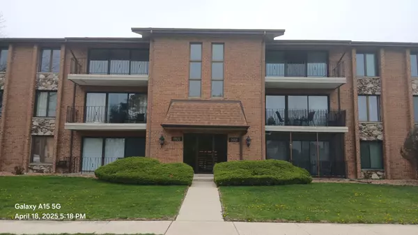 9926 Shady LN #3SW, Orland Park, IL 60462