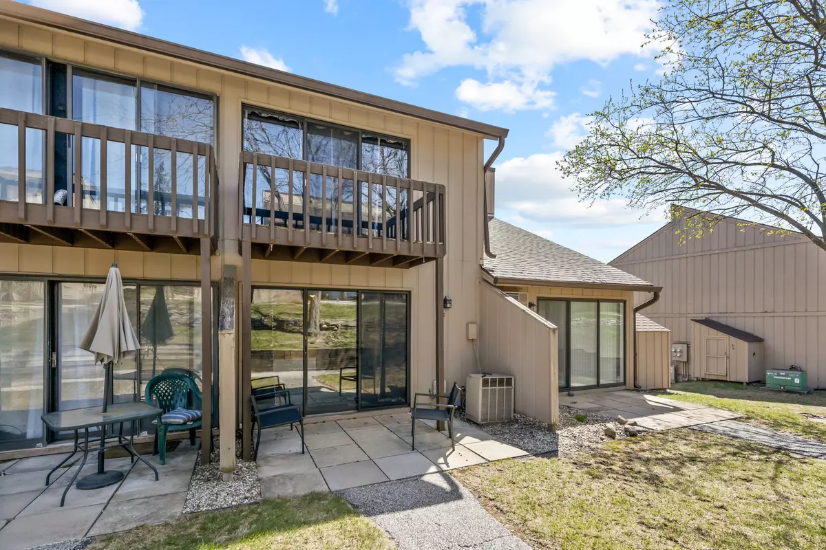 Fox Lake, IL 60020,28 Jamaica Colony #5