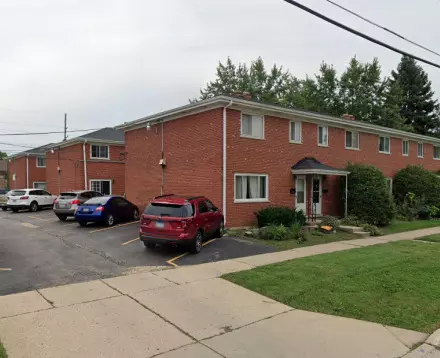 652 Childs ST, Wheaton, IL 60187