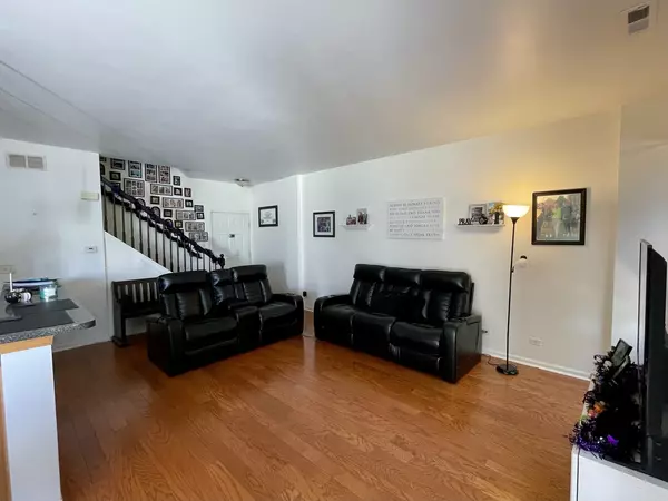 Joliet, IL 60431,1109 Heron CIR