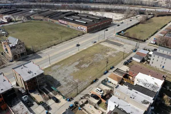 Chicago, IL 60608,2432-2458 W Roosevelt RD