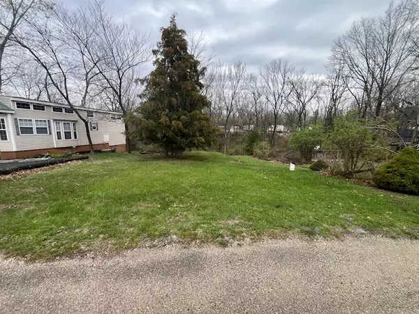 2795 E 28th Lot 1143 RD, Seneca, IL 61360