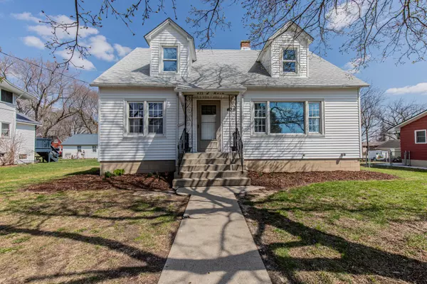 435 S Main ST, Leland, IL 60531