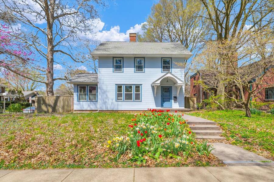 310 W Iowa ST, Urbana, IL 61801