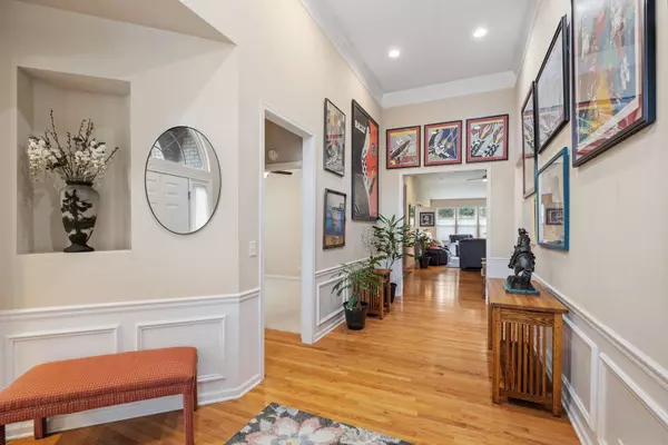 Orland Park, IL 60462,9249 Dunmore DR