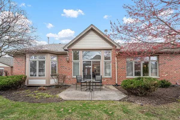 Orland Park, IL 60462,8720 Berkley CT