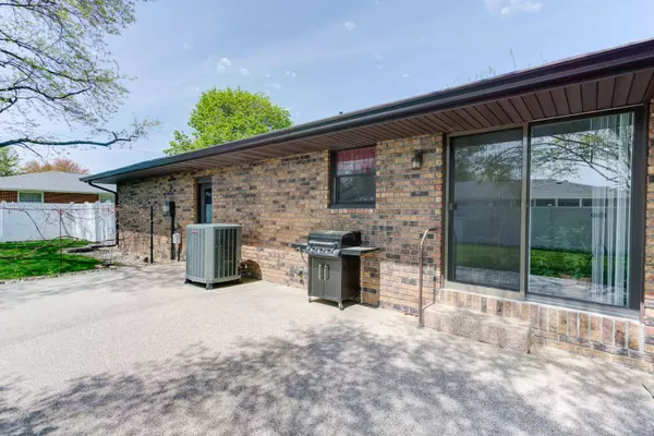 Tuscola, IL 61953,217 Eldorado DR