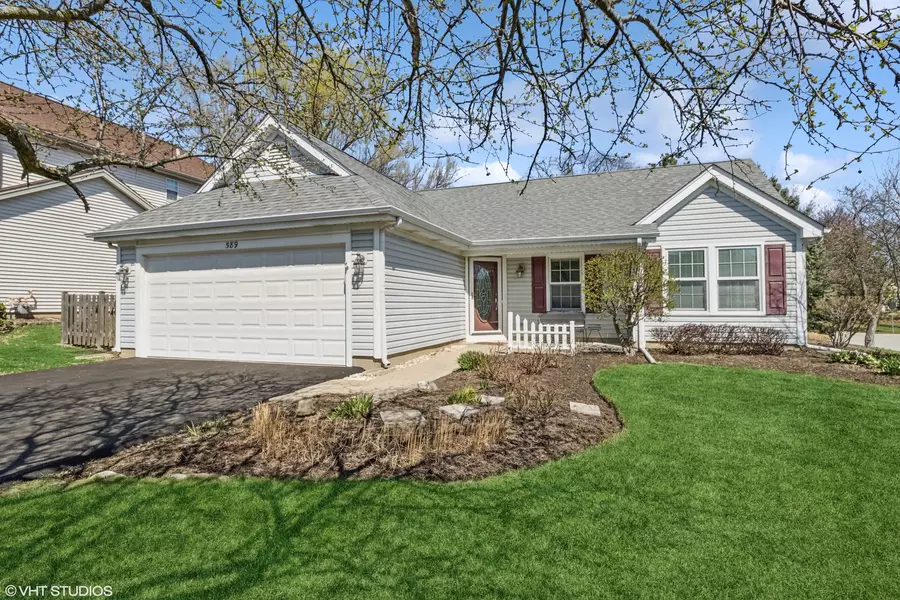 589 Shaker LN, Lake Zurich, IL 60047