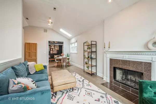 Chicago, IL 60622,2616 W CORTEZ ST #3