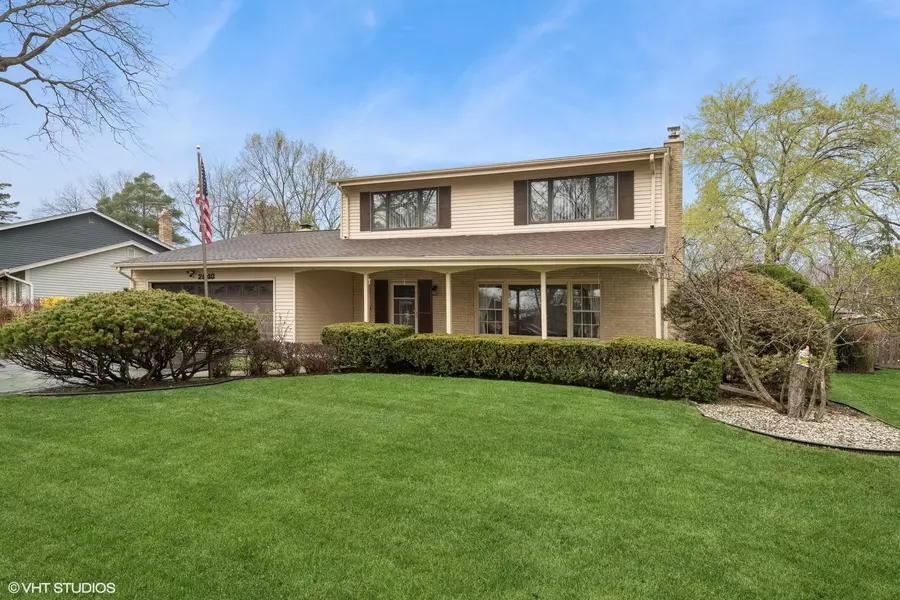 2640 Mulberry LN, Northbrook, IL 60062
