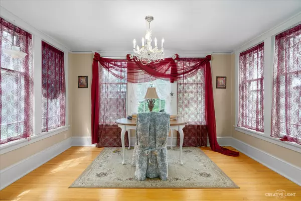 Dixon, IL 61021,Address not disclosed