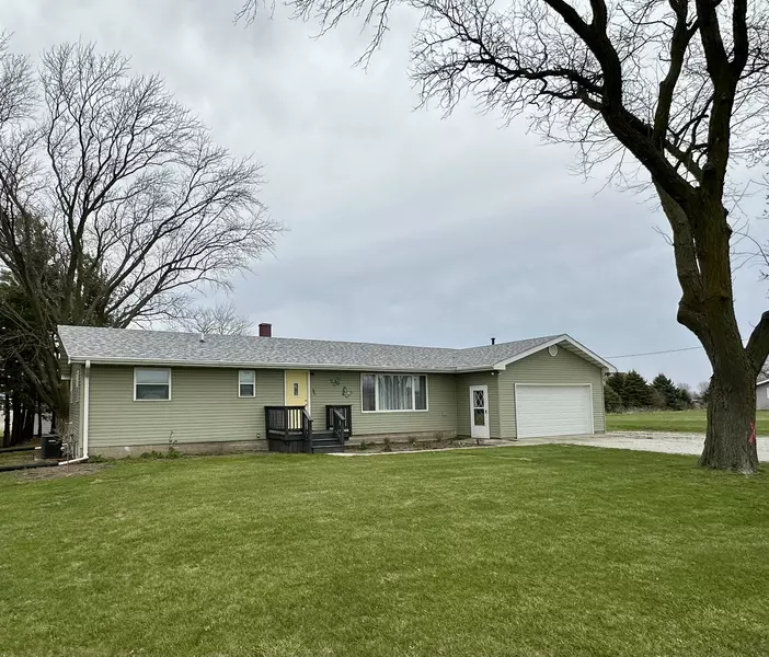 567 E 9000 RD N, Manteno, IL 60950