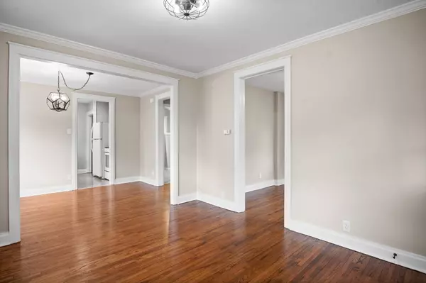 Batavia, IL 60510,527 Park ST