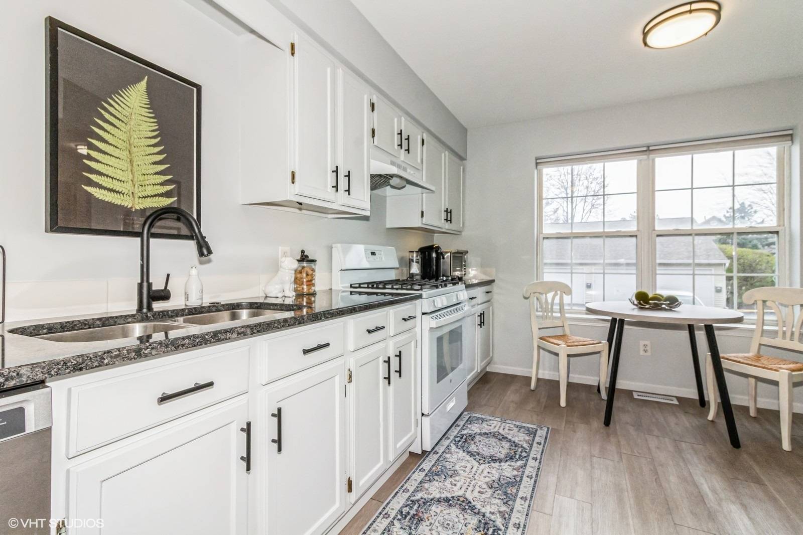 Geneva, IL 60134,1204 Lencioni CT