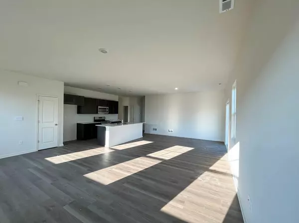 Pingree Grove, IL 60140,1066 Williamsburg ST