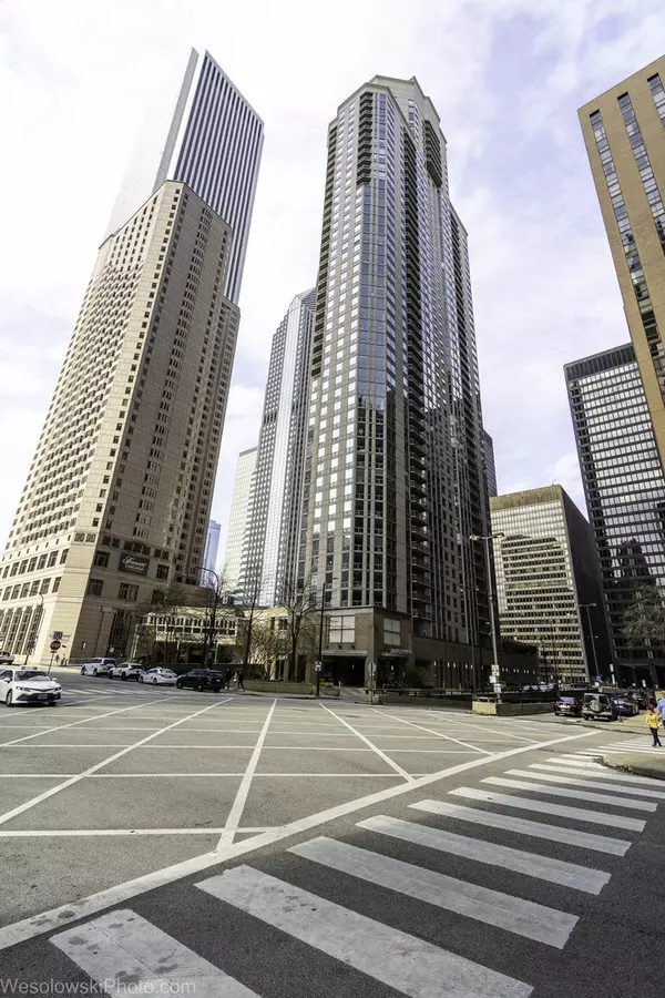 222 N Columbus DR #4606, Chicago, IL 60601